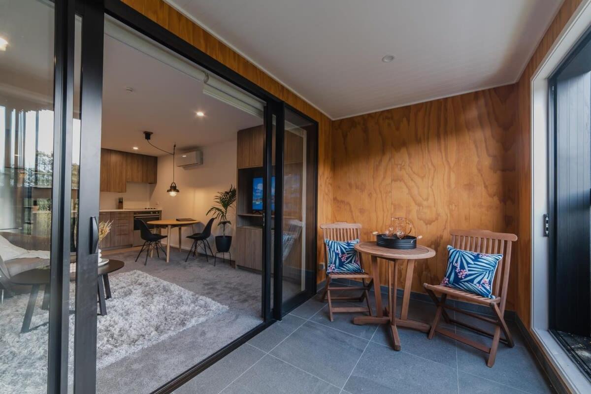 The Hagley Park Stunna Apartment Christchurch Exterior photo