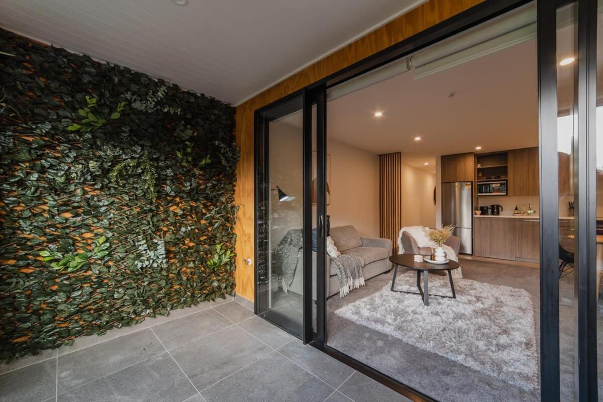 The Hagley Park Stunna Apartment Christchurch Exterior photo